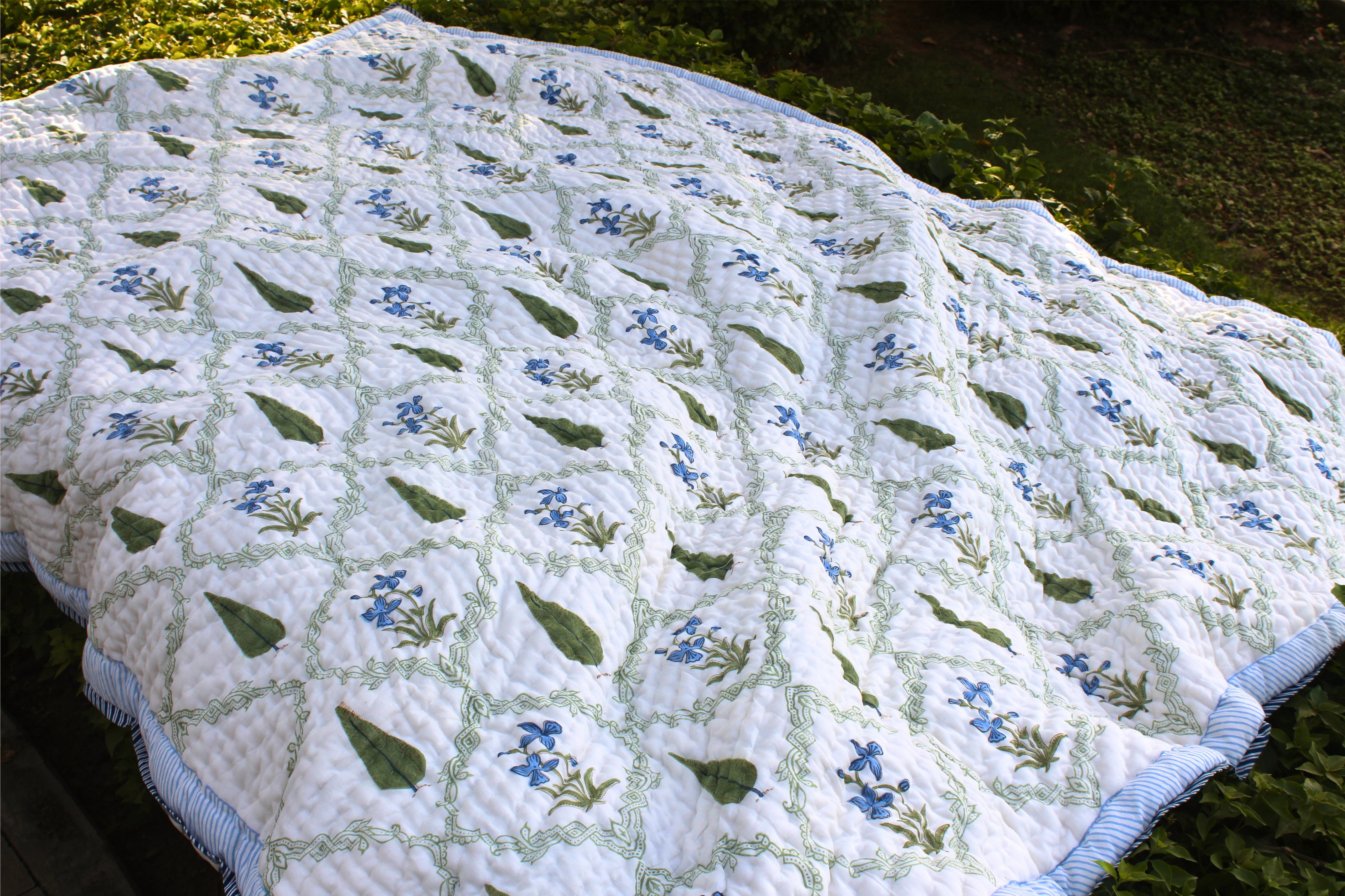 Organic Mulmul Cotton Quilt - Neel Vatika