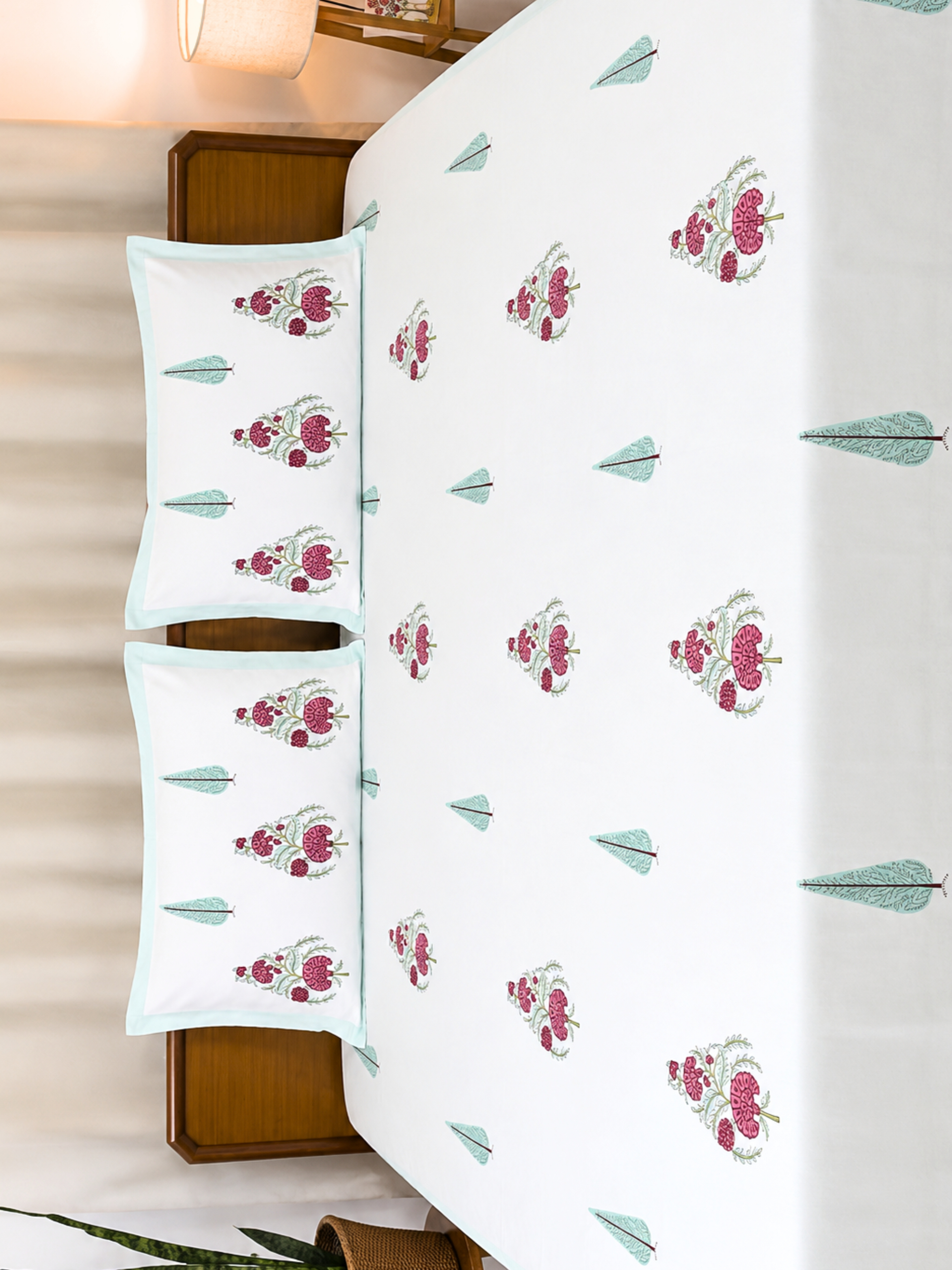 Petlora Bedsheets