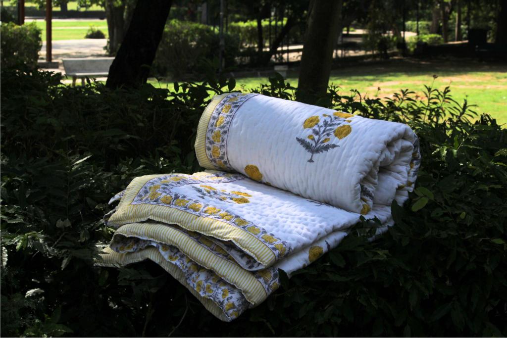 Organic Mulmul Cotton Quilt - Sunheri